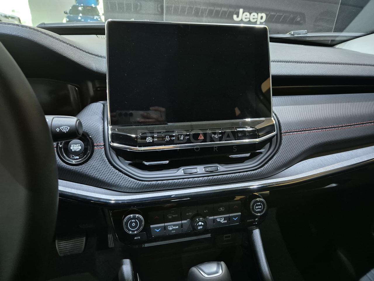 Jeep Compass 1.3 turbo t4 phev trailhawk 4xe auto