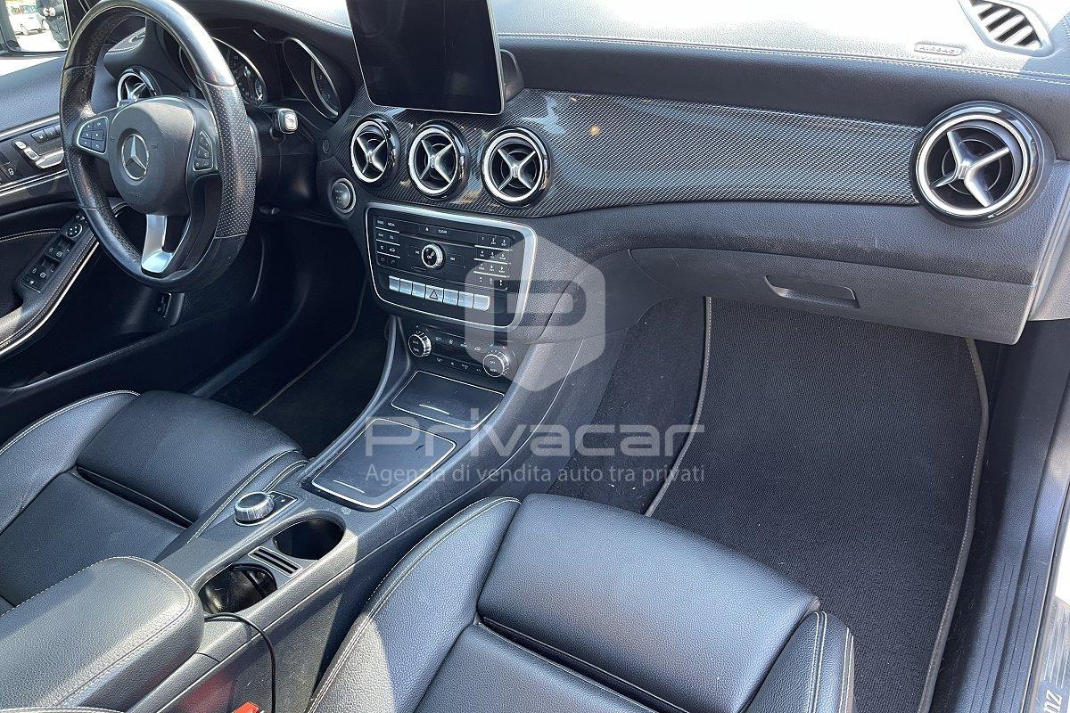 MERCEDES GLA 200 d Automatic Premium