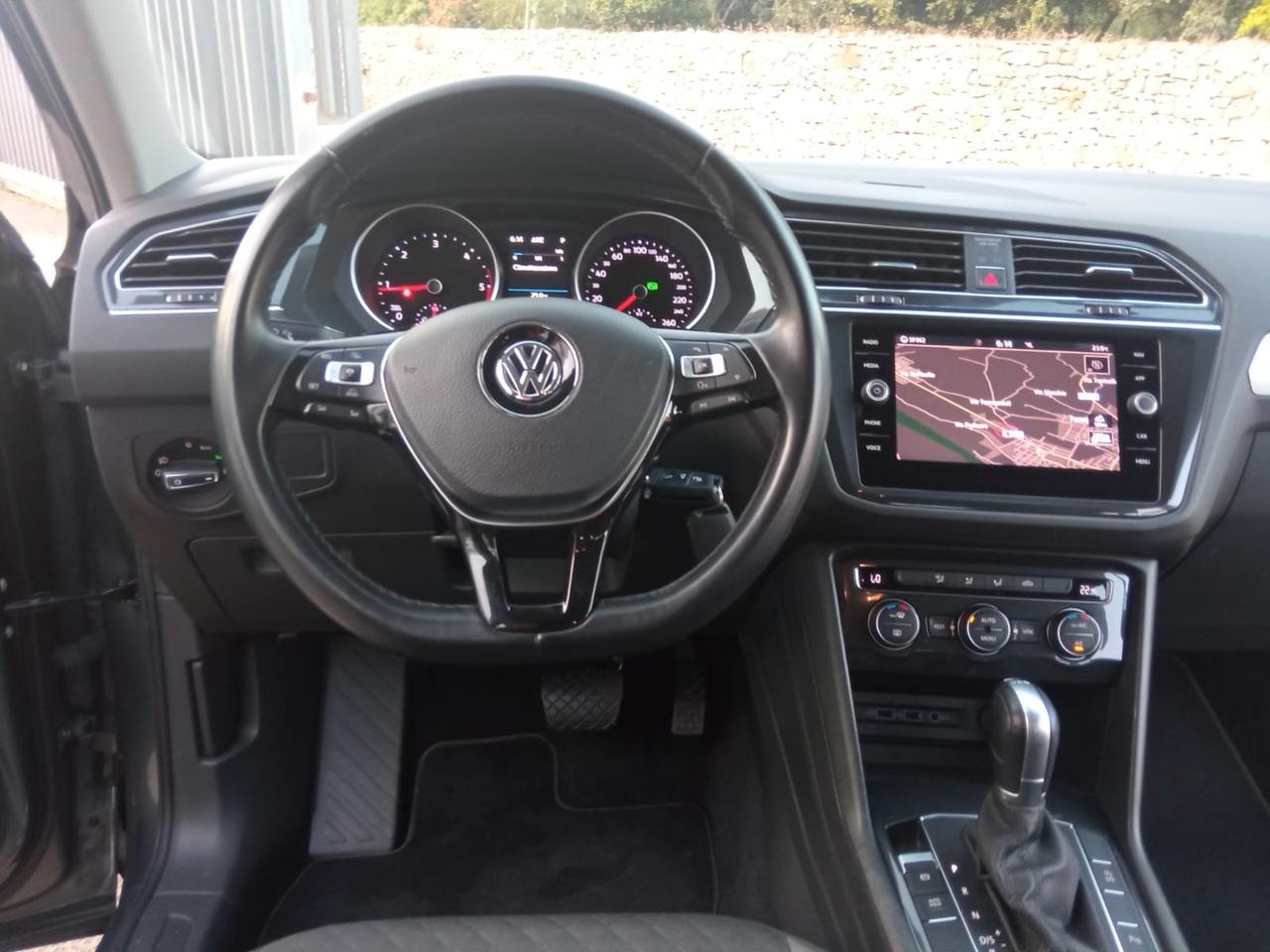 Volkswagen Tiguan 2.0 TDI Business DSG NAVI