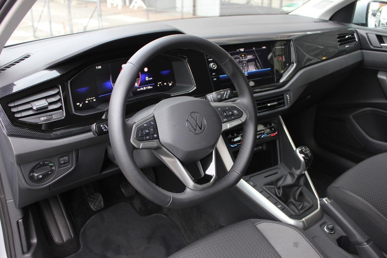 Volkswagen Polo 1.0 EVO LIFE 80CV CLIMA AUTO SEDILI RISCALDATI SENSORI ANT/POST