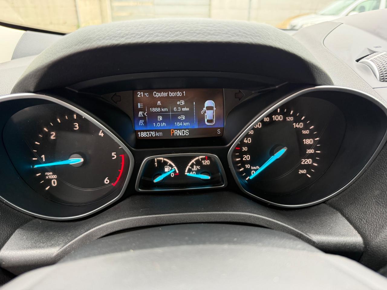 Ford Kuga 1.5 TDCI 120 CV Cambio Automatico
