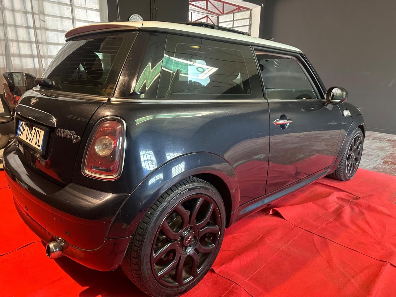 Mini 1.6 16V Cooper D