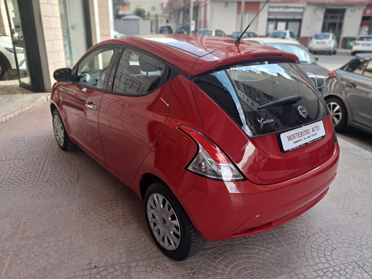 Lancia Ypsilon 1.2 69 CV -NEOPATENTATI-Euro6650-