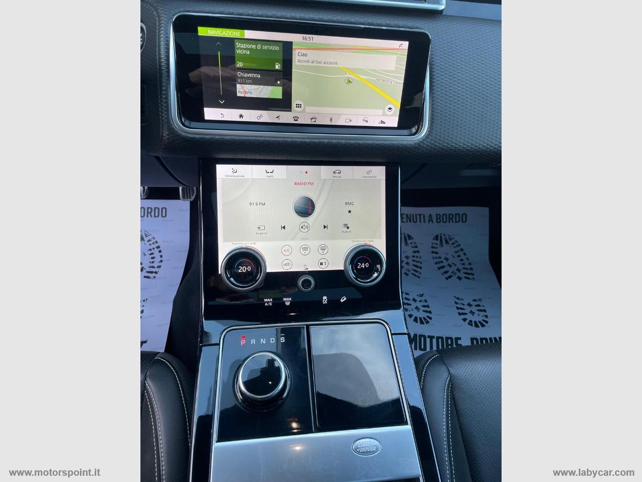 LAND ROVER RR Velar 3.0 V6 SD6 300 R-Dynamic HSE