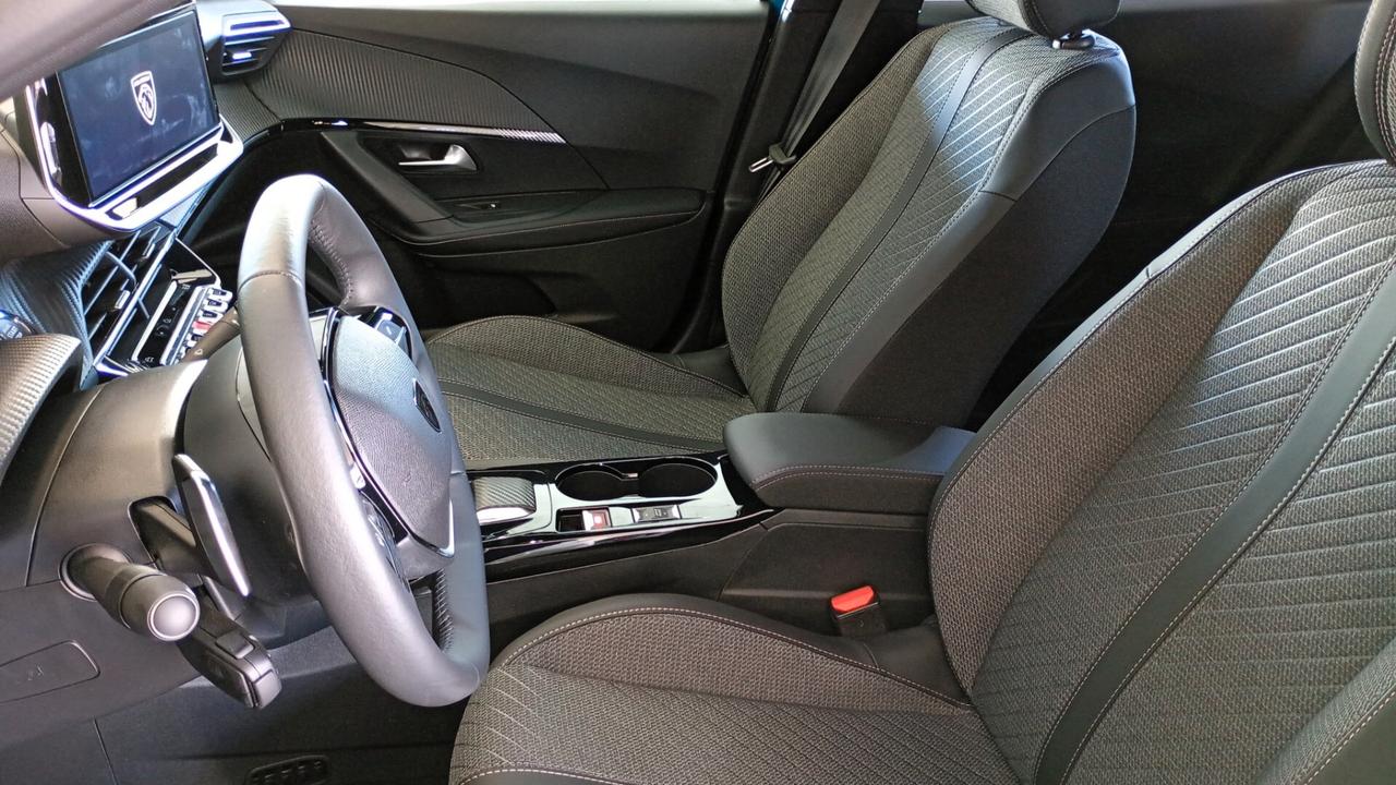 Peugeot 2008 BlueHDi 130 S&S EAT8 Allure - 2024 - AZIENDALE