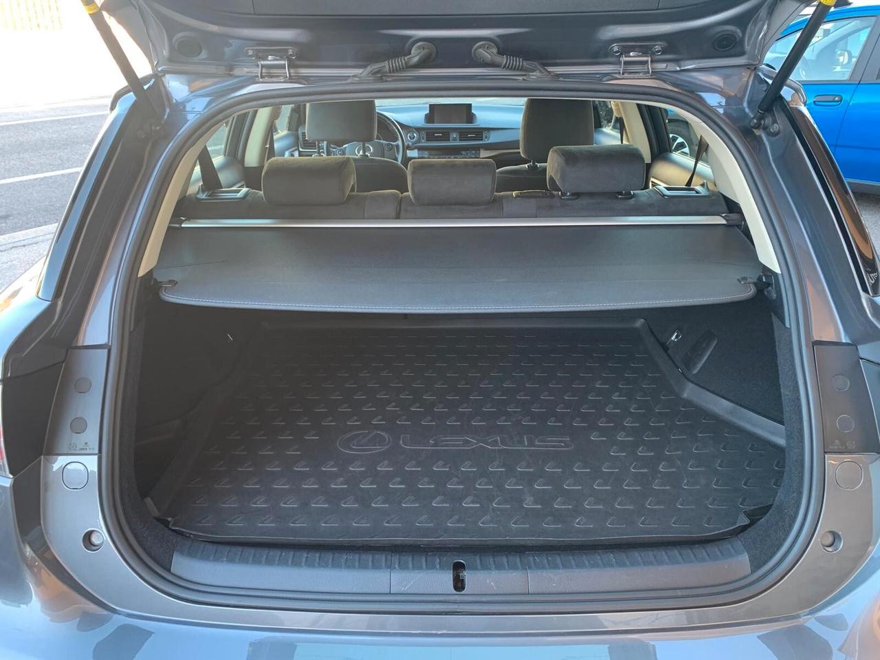 Lexus CT 200h Hybrid Executive Neopatentati