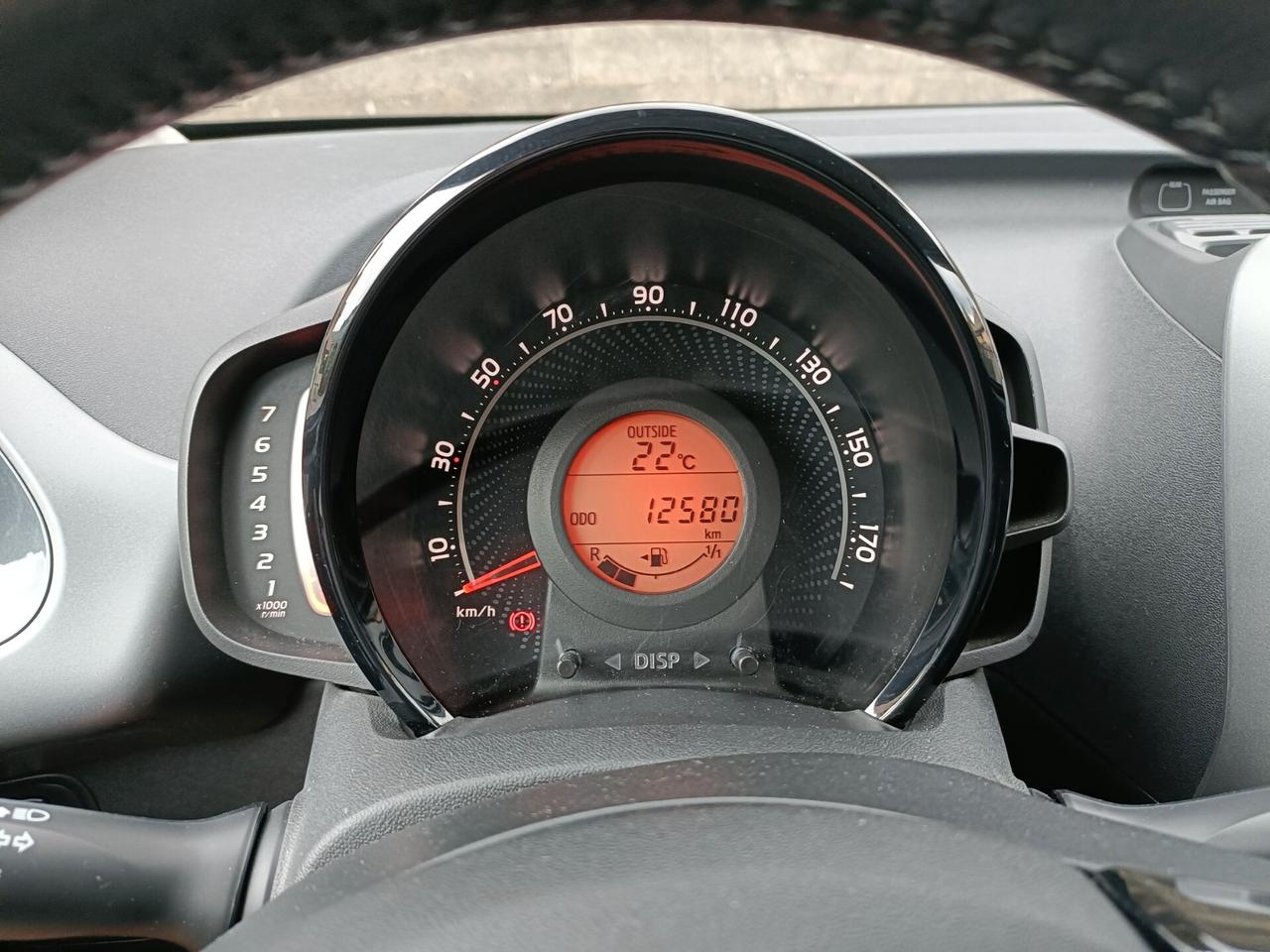 Toyota Aygo Connect 1.0 VVT-i 72 CV 5 porte x-play