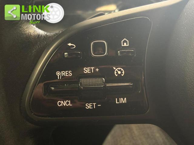 MERCEDES-BENZ A 180 d Automatic Business