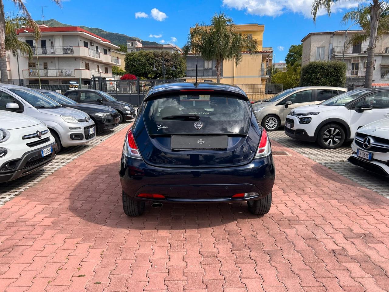 Lancia Ypsilon 1.2 69 CV 5 porte Platinum