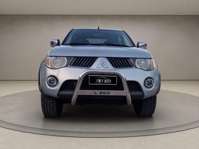 MITSUBISHI L200 2.5 DI-D/136CV Double Cab Invite