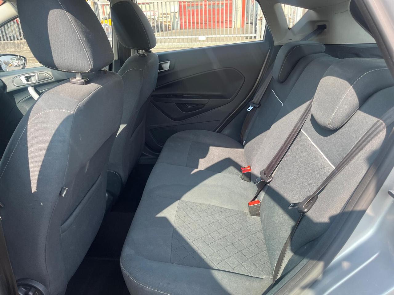 Ford Fiesta 1.4 TDCi 70CV 5p. Business ** NEOPATENTATI**