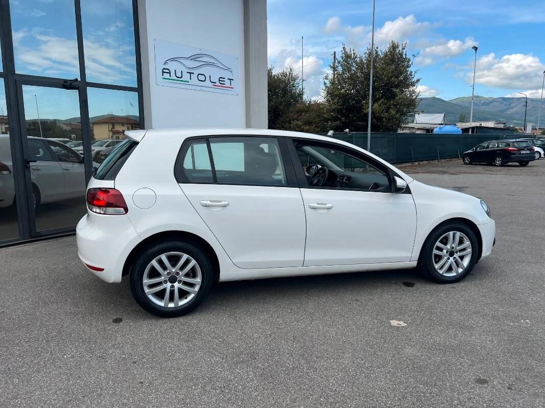 Volkswagen Golf 1.6 tdi Highline 5p