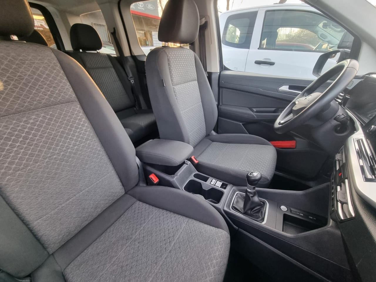 Ford Tourneo Connect 2.0 EcoBlue 122 CV Titanium