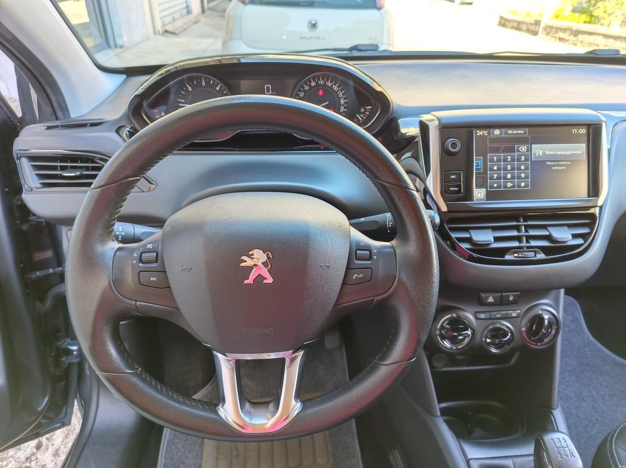 Peugeot 208 BlueHDi 75 5 porte Allure