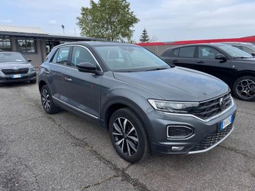 Volkswagen T-Roc 1.0TSI STYLE VIRTUAL NAVI BI-ZONA ASSIST LED