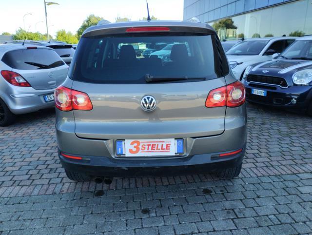 VOLKSWAGEN Tiguan 2.0 16V TDI DPF Sport & Style (18°)