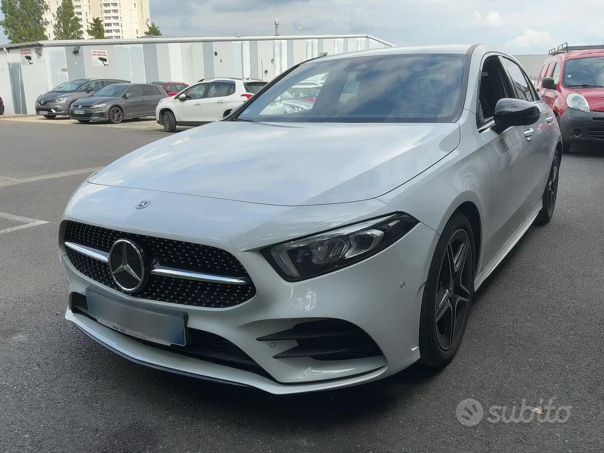 Mercedes A 180 Premium AMG Line 7G-DCT