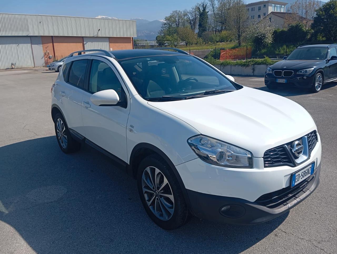 Nissan Qashqai 1.5 dCi DPF Tekna
