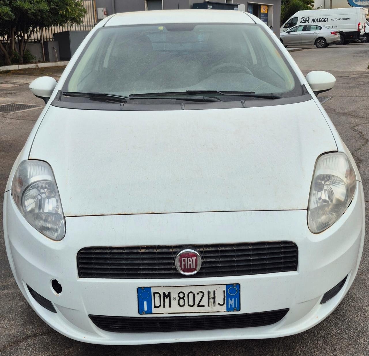 Fiat grande punto van 4 posti
