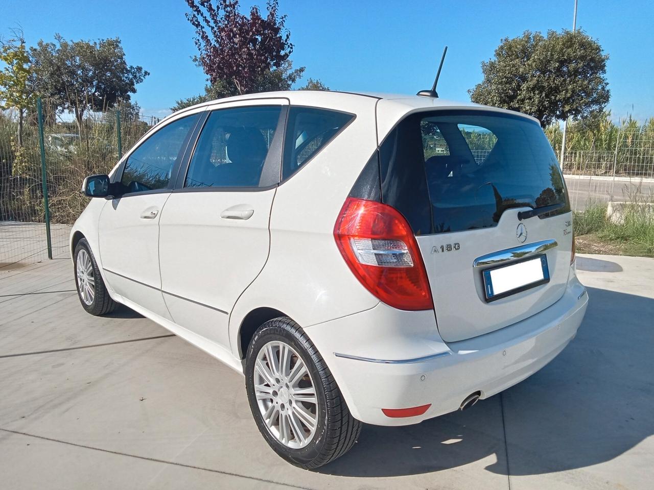 Mercedes A 180 CDI White BluEFFICENCY GARANZIA