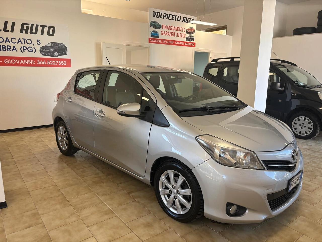 TOYOTA YARIS ANNO 2013 DS 1.4 ADATTA NEOPATENTATI KM 100 MILA