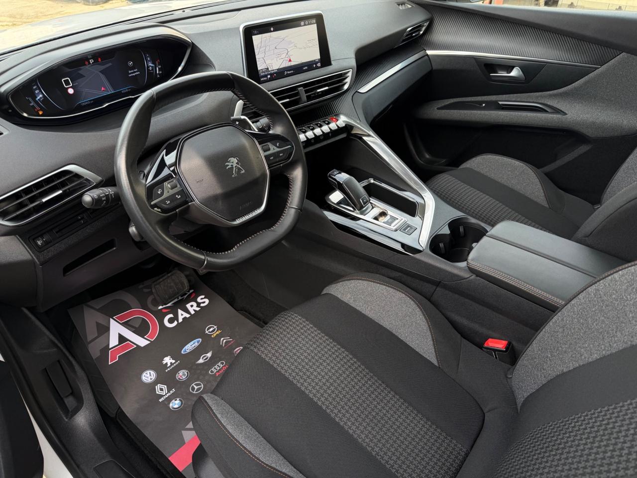 Peugeot 3008 BlueHDi 130 EAT8 Allure