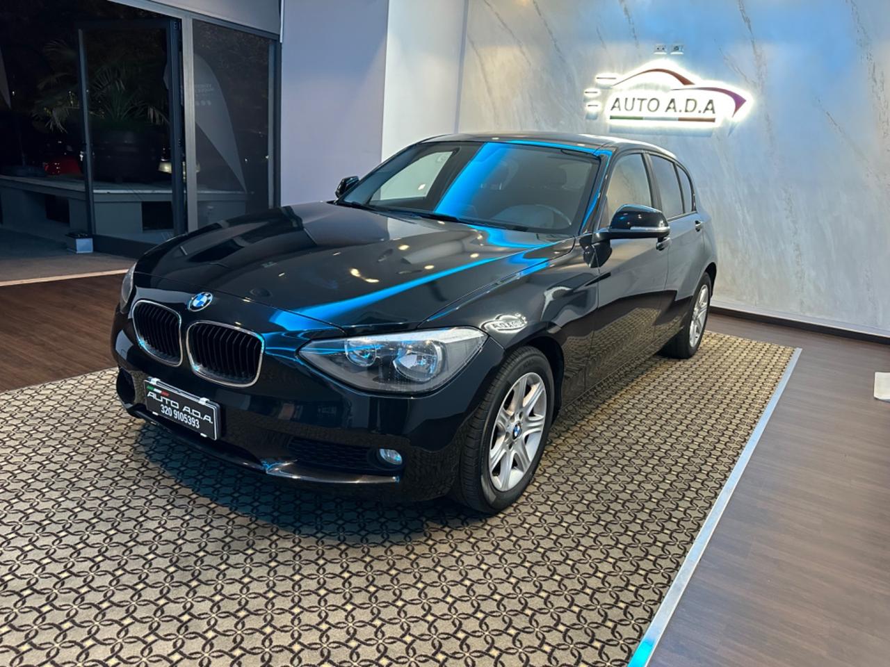 Bmw 118 118d 5p. Unique