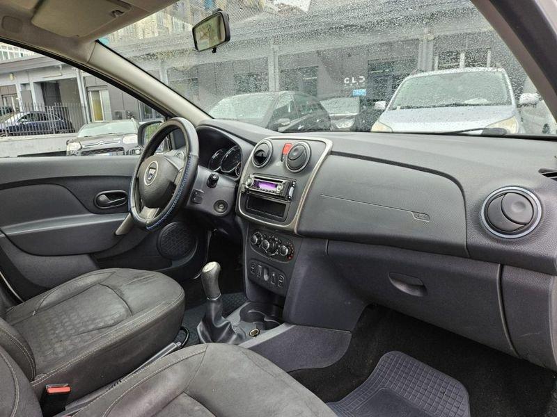 Dacia Sandero 1.2 75CV