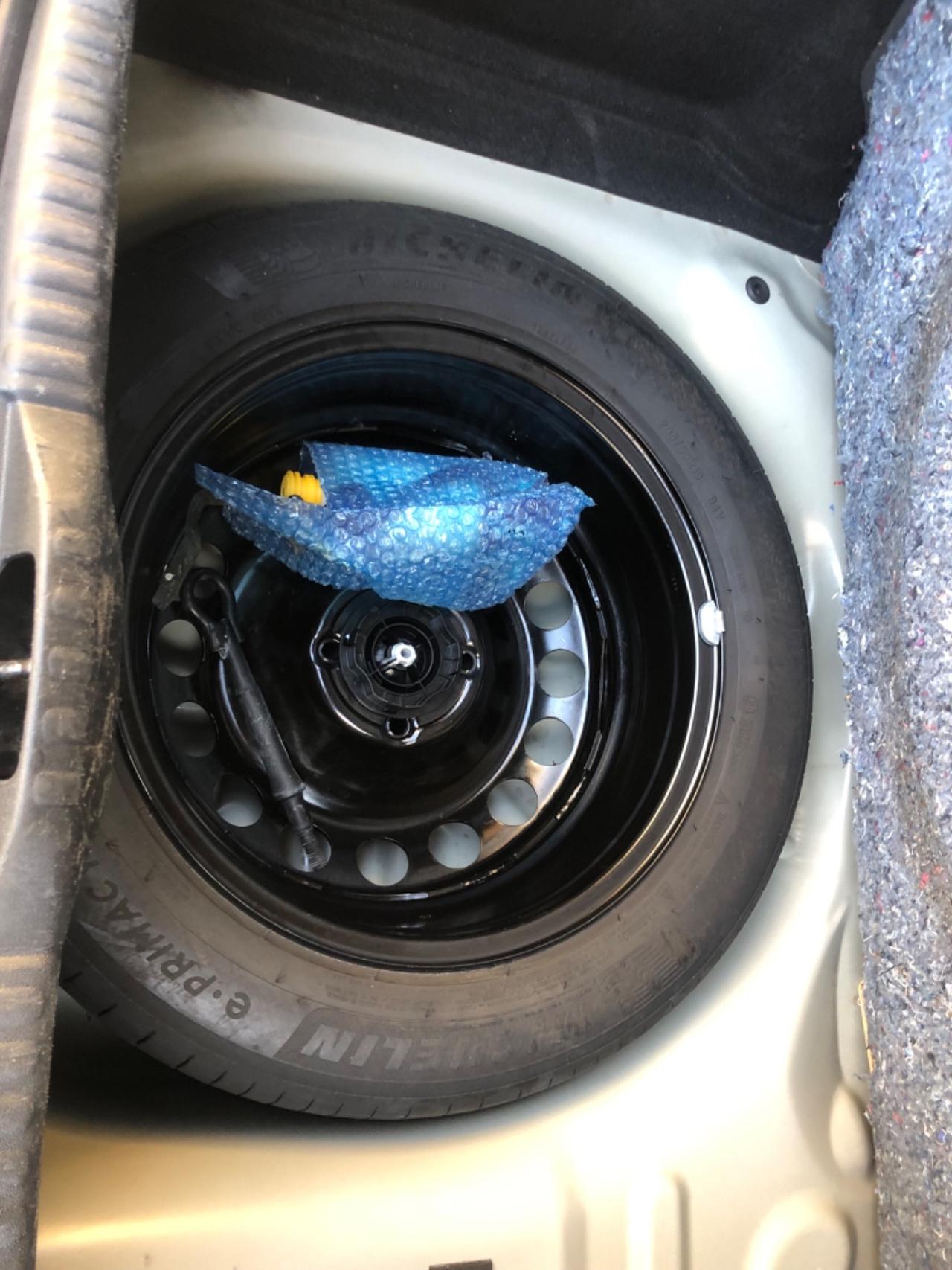Citroen C3 PureTech 110 S&S EAT6 Shine Pack