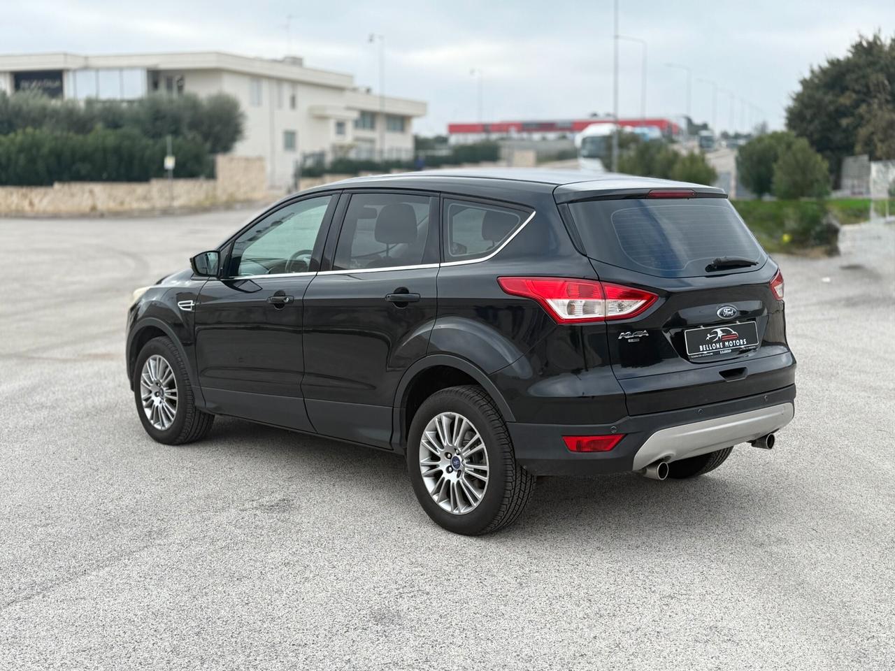 Ford Kuga 2.0 TDCI 140 CV 4WD Titanium
