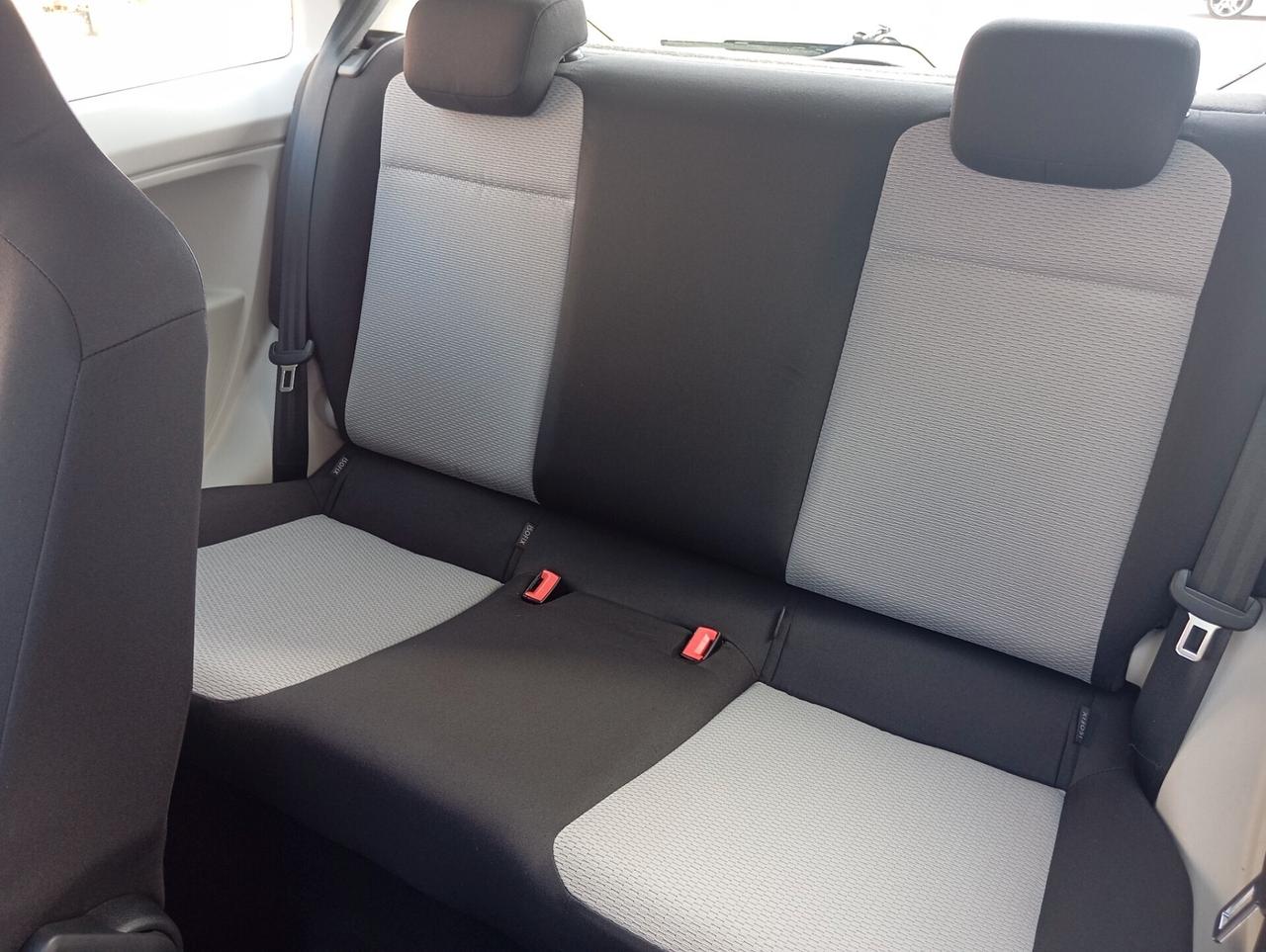 Seat Mii 1.0 3 porte Reference valuto permute
