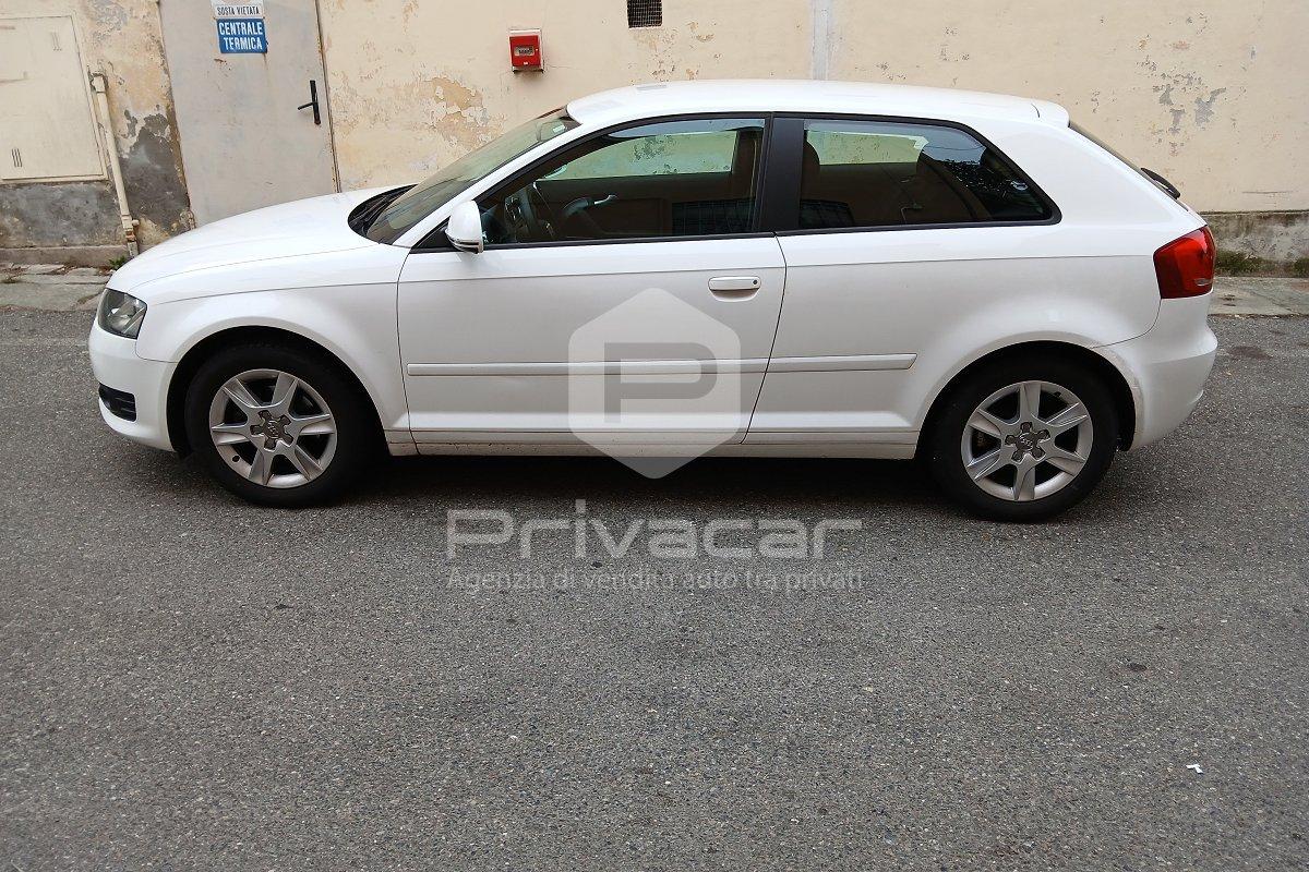 AUDI A3 1.6 Ambiente