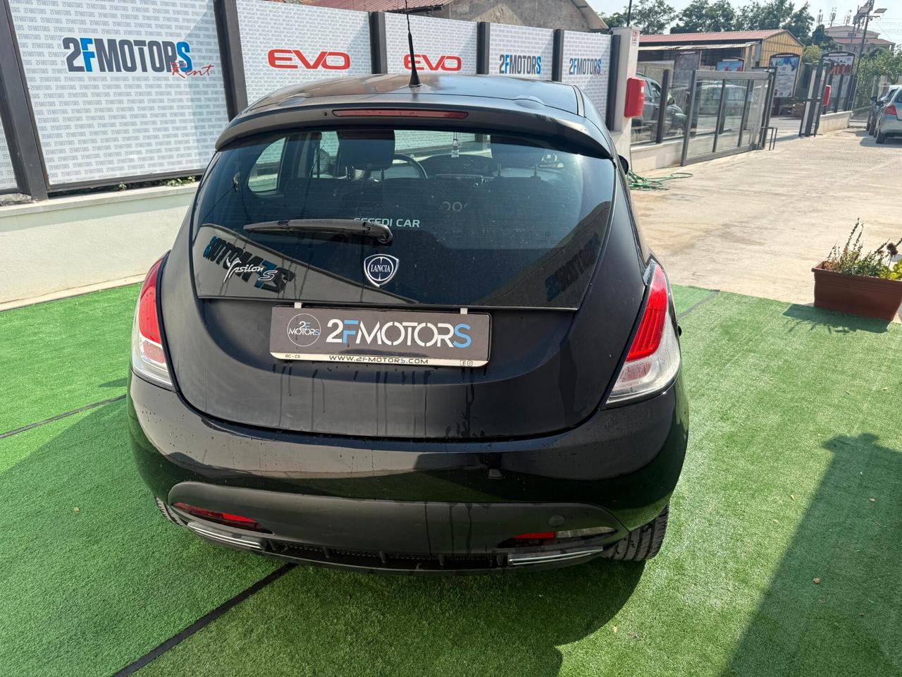 Lancia Ypsilon S MomoDesign ecochic Gpl 69cv E6