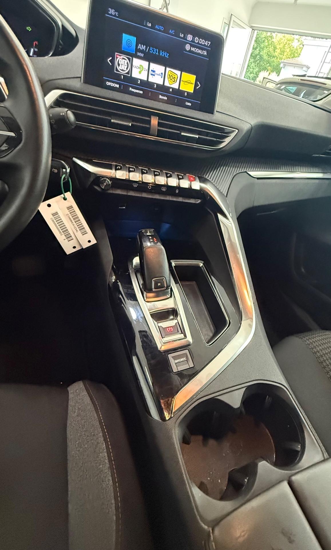 Peugeot 3008 BlueHDi 130 (VENDUTA)