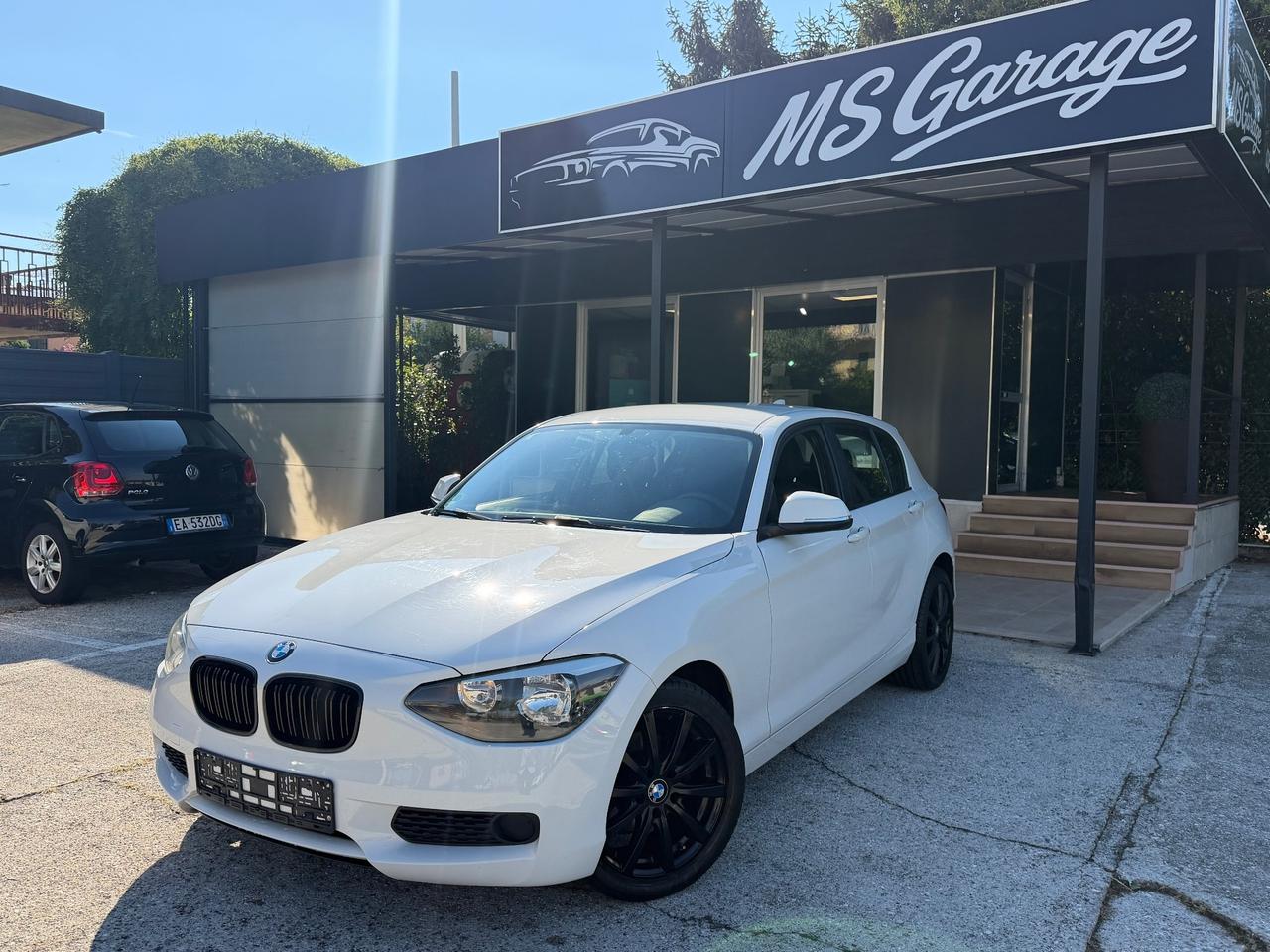Bmw 114i 5p. Urban