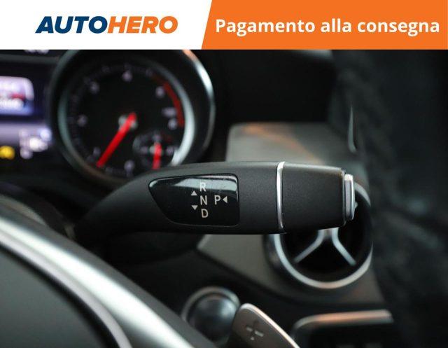 MERCEDES-BENZ GLA 200 d Automatic 4Matic Premium
