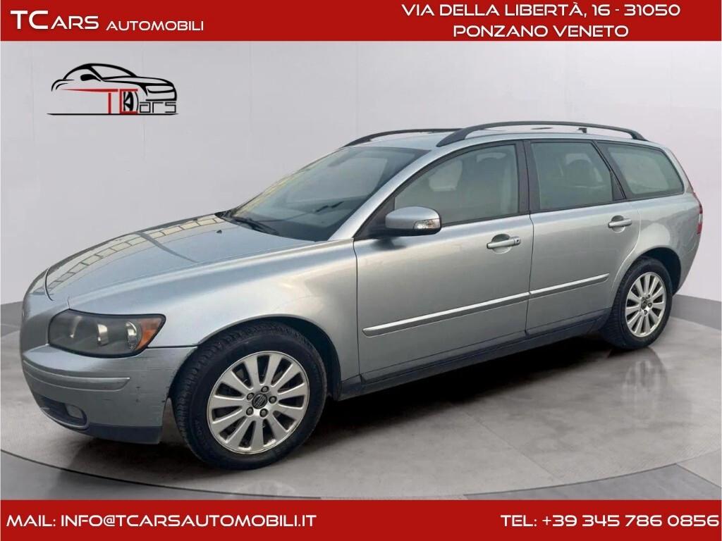 VOLVO V50 - PASSAGGIO DI PROPRIETÀ INCLUSO