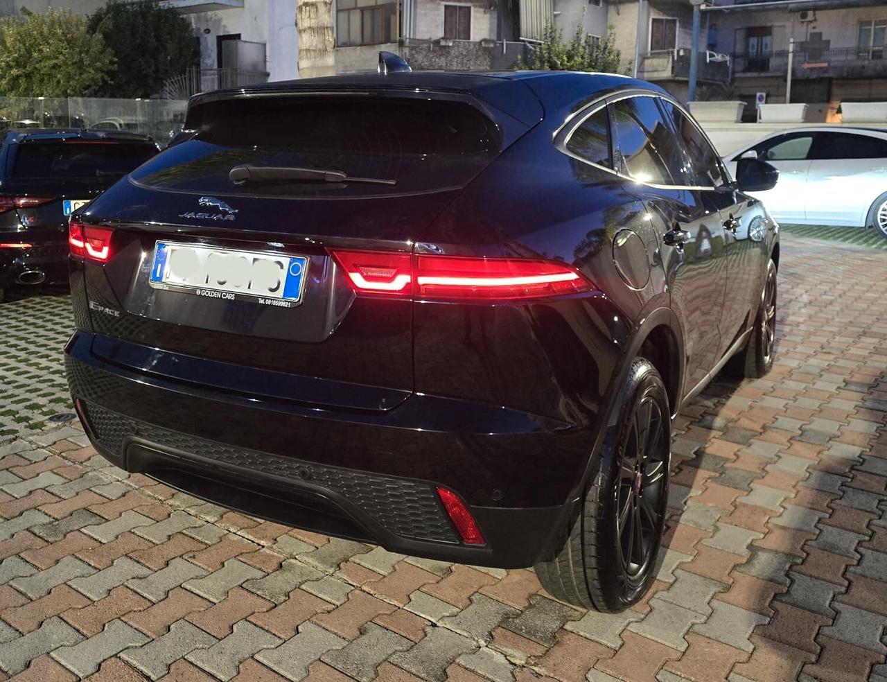 Jaguar E-Pace 2.0d i4 R-Dynamic awd 150CV auto Pelle Uff Italy