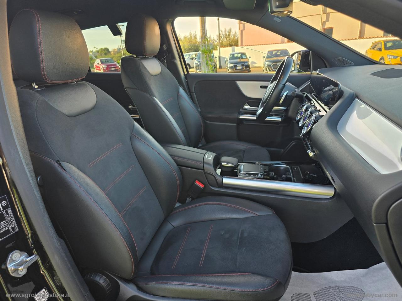 MERCEDES-BENZ GLA 200 d Automatic Premium