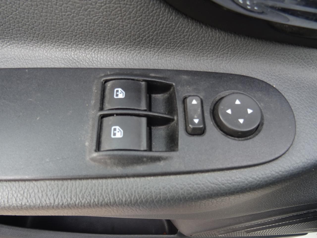 Lancia Ypsilon 1.2 69 CV 5p S&S TETTO APRIBILE