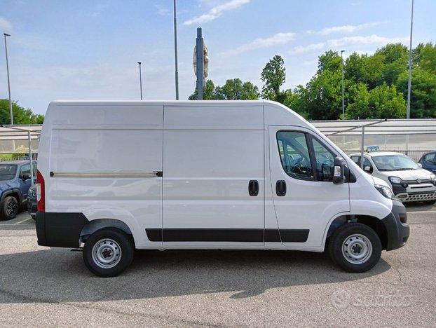 FIAT Ducato 35 L2 H2 2.2 Mjt 140CV Furgone PM-T
