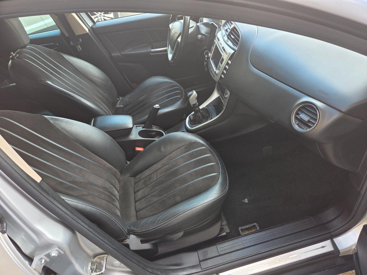 LANCIA DELTA 1.6 MJET 120 CV PLATINO KM CERTIFICATI