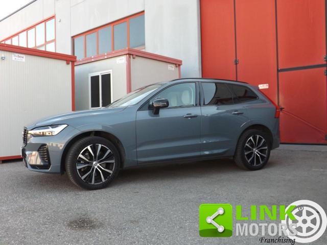 VOLVO XC60 B4 (d) AWD automatico Plus Dark ben tenuta