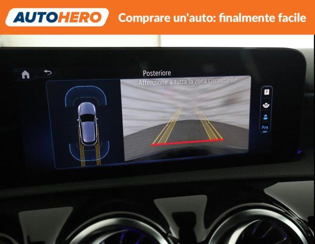 MERCEDES-BENZ A 180 Automatic AMG Line Premium