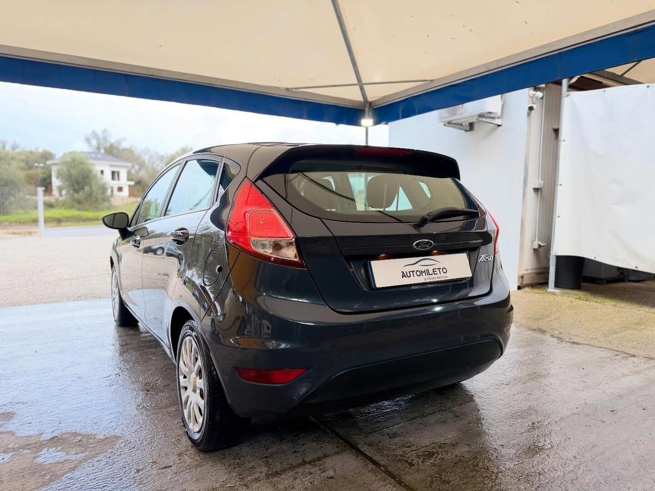 Ford Fiesta 1.2 60CV 5 porte Titanium