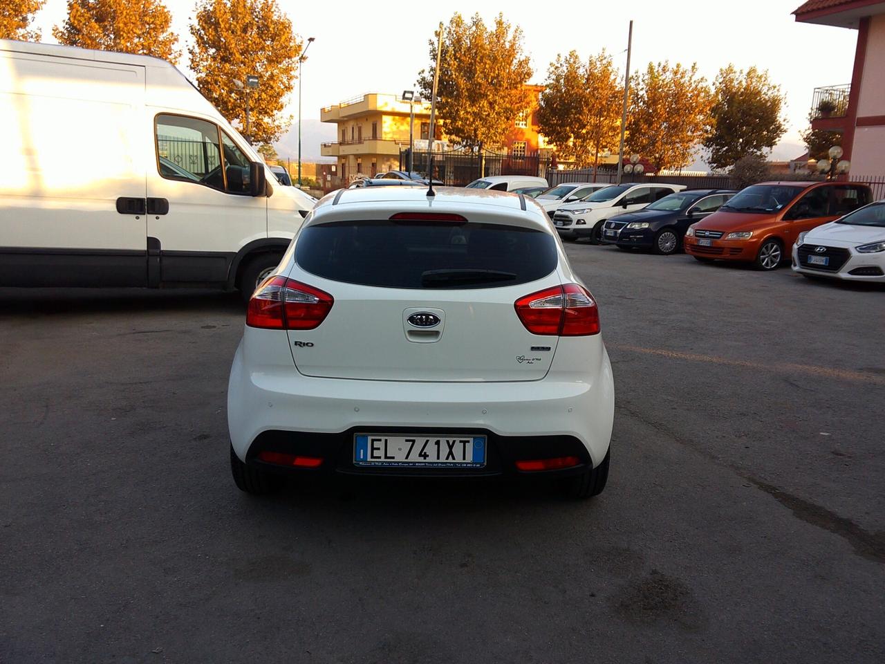 Kia Rio 1.4 CRDi WGT 5p. EX 2012