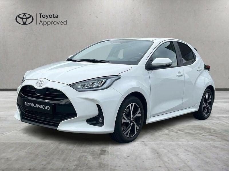 Toyota Yaris Hybrid Trend MY25