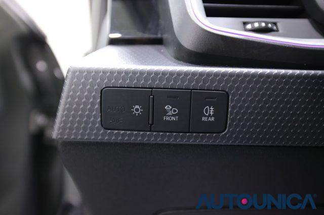 AUDI A1 SPB 30 TFSI S TRONIC S LINE EDITION FARI LED