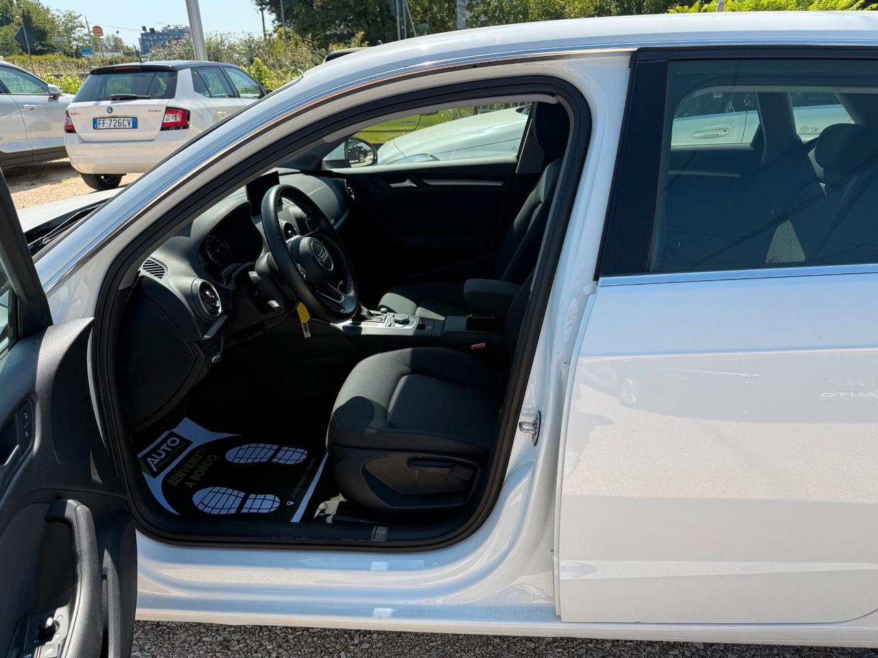 Audi A3 SPB 30 TFSI S tronic Business