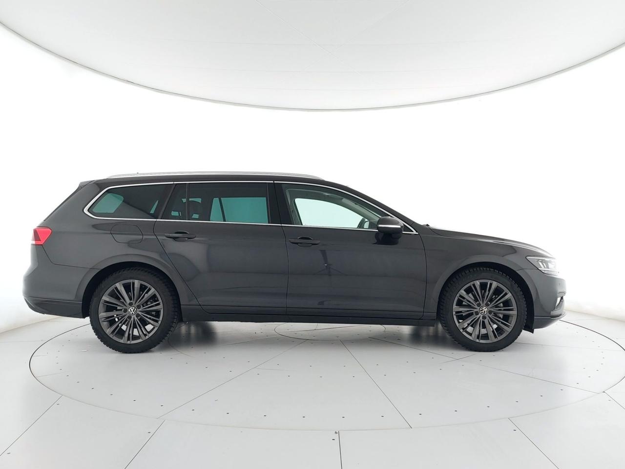 VOLKSWAGEN Passat Variant 2.0 tdi Business 150cv dsg CAMERA+LED+PELLE+ACC